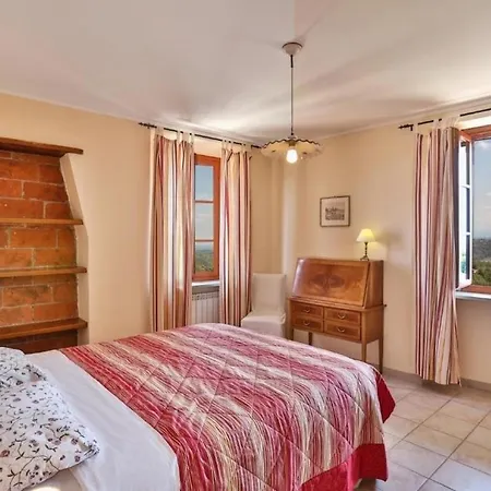 Freisa, Pesce, Appartement Mombaruzzo